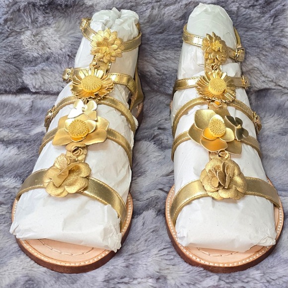NWB Kate Spade New York Sadia Gold Metallic Nappa Flower Gladiator Sandal 7.5 - Picture 2 of 8